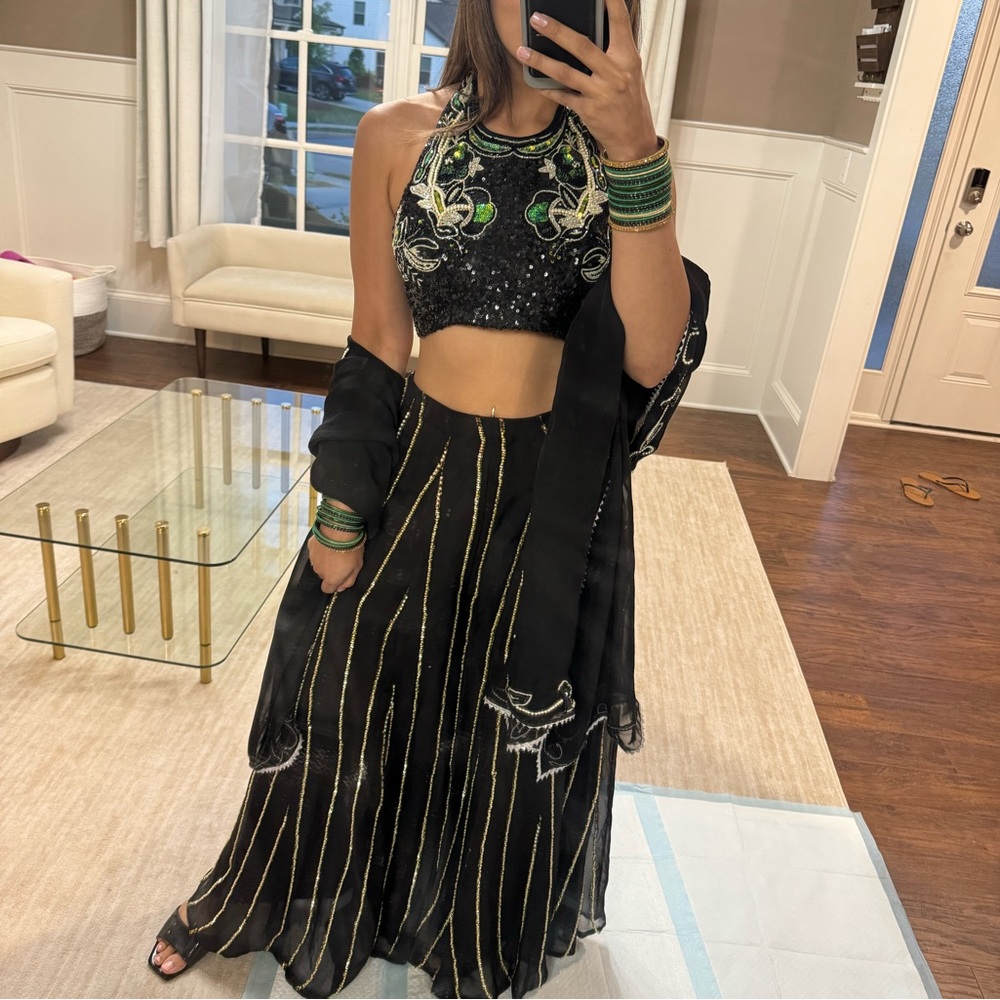 Indian Pakistani Indowestern tradition party wear